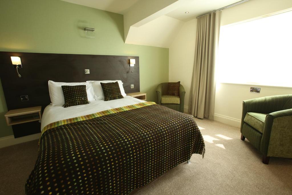 The Craven Heifer Inn Kelbrook Habitación foto